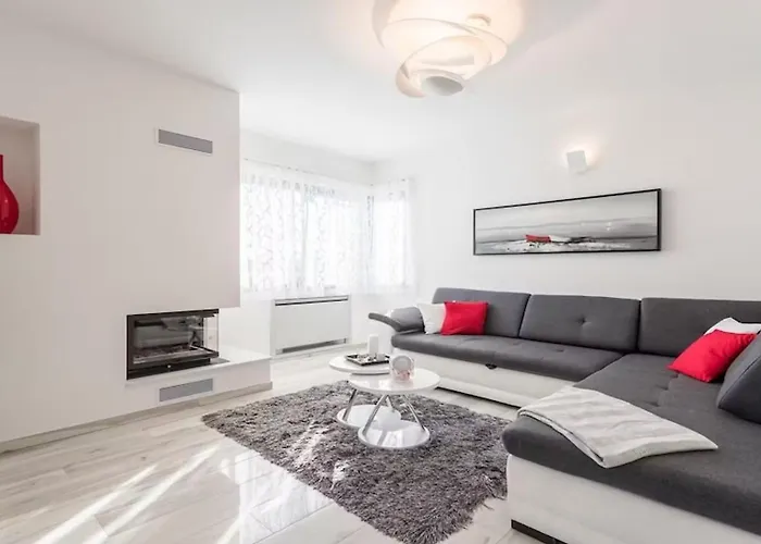 Вилла Anna Нин